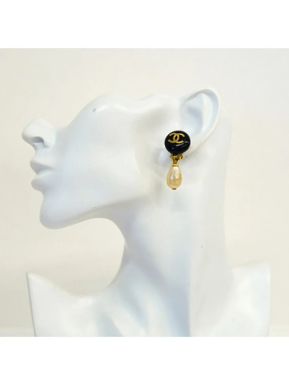 Chanel Earrings Vintage CC Logo Gold Plated Faux Pearl Blackcles